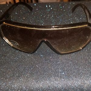 Full Tilt Wide Shield Sunglasses w.Free Case